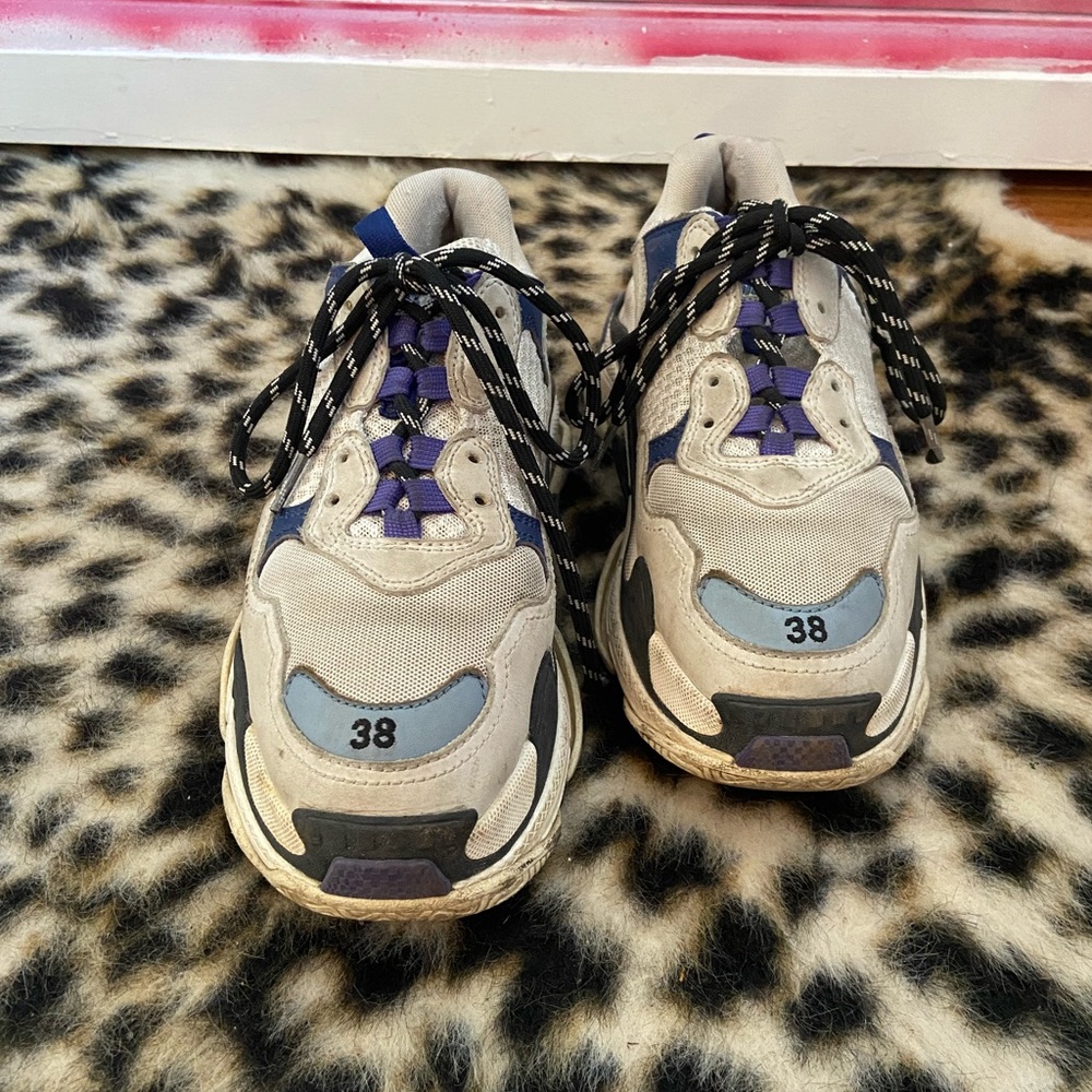 Sold!!!! - Picture 3 of 7